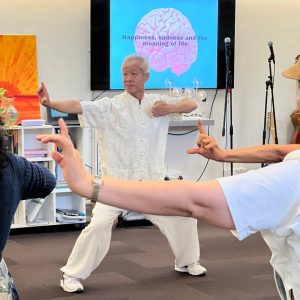 Read more about the article Discover Wellness with 8 Brocades Qigong & Tai Chi at Ron Williams Community Centre