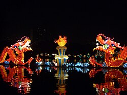 Read more about the article The Mid-Autumn Festival (also known as the Moon Festival or Mooncake Festival) is a major harvest celebration in Chinese culture and across East and Southeast Asia, with a history spanning over 3,000 years. Held on the 15th day of the 8th month of the Chinese lunisolar calendar, it marks the time when the moon is believed to be at its brightest and fullest.